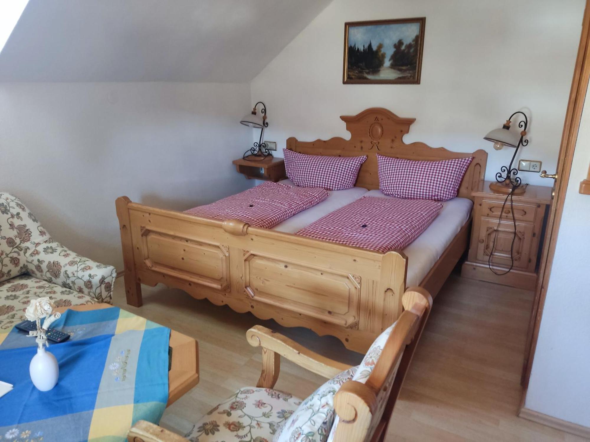 Berggasthaus & Pension Schoene Aussicht Klingenthal Ngoại thất bức ảnh
