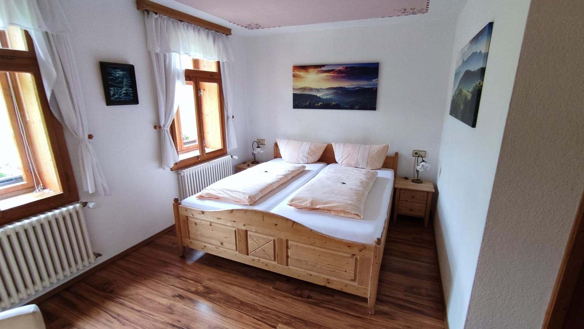 Berggasthaus & Pension Schoene Aussicht Klingenthal Ngoại thất bức ảnh