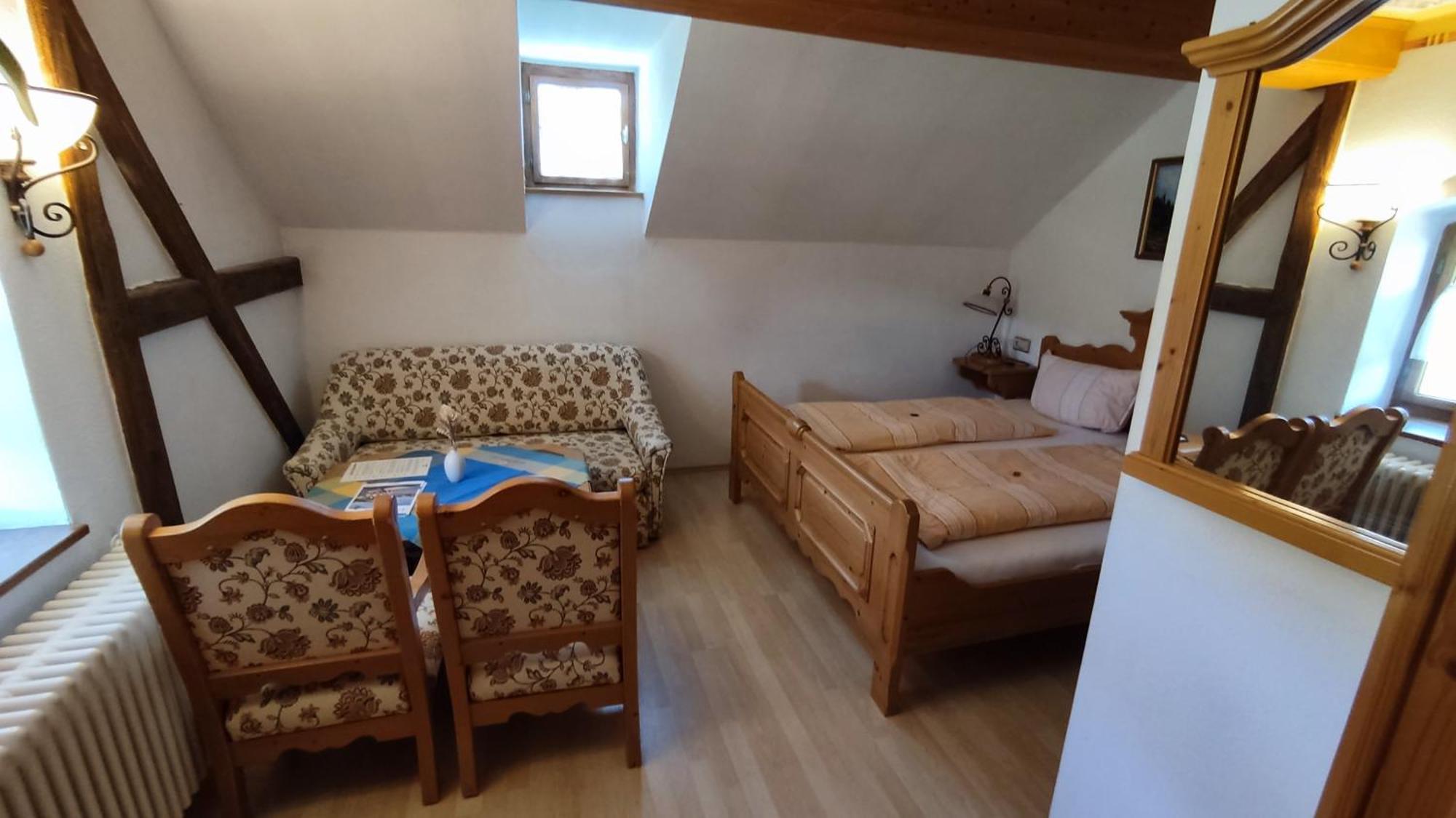 Berggasthaus & Pension Schoene Aussicht Klingenthal Ngoại thất bức ảnh