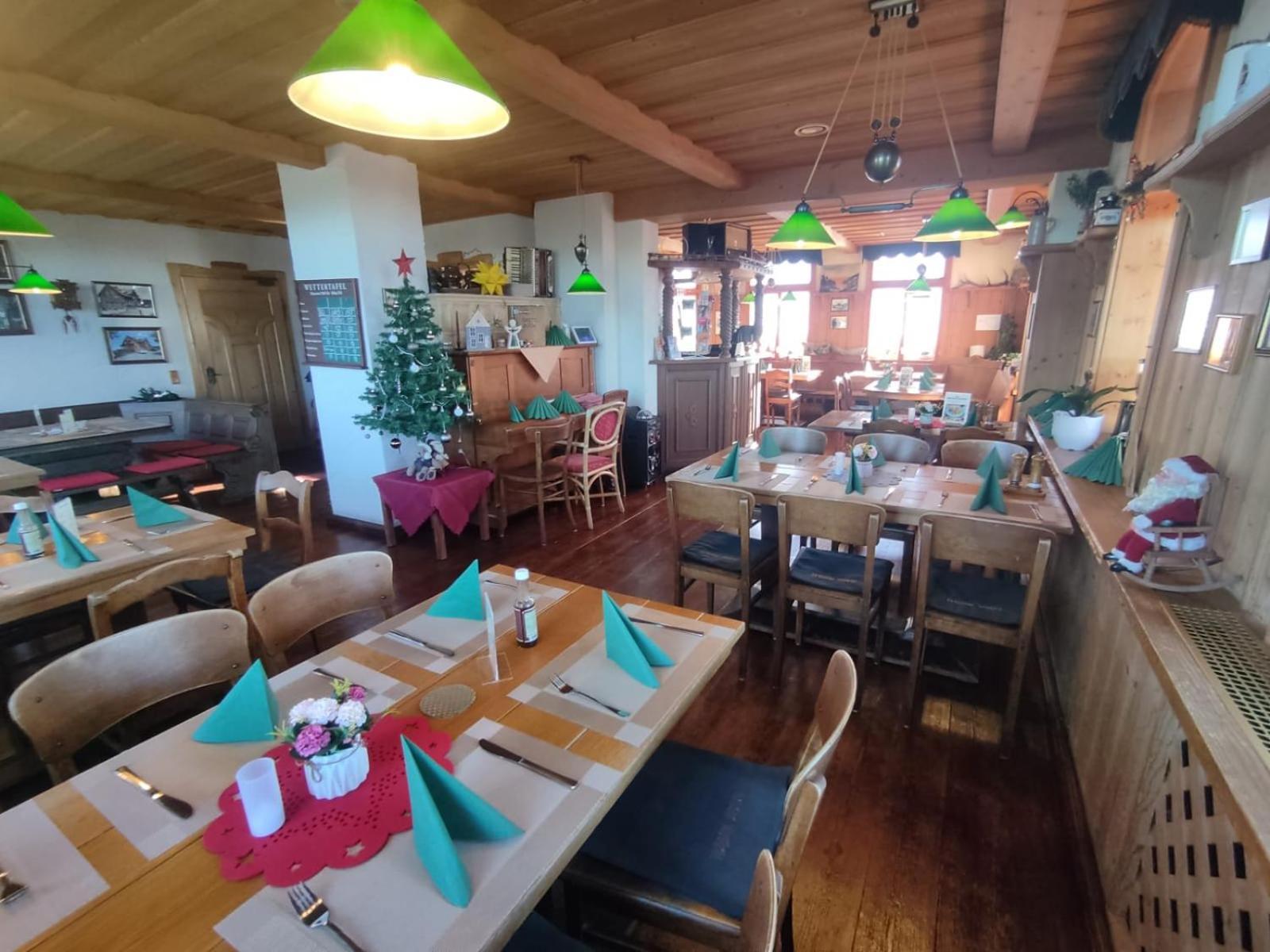 Berggasthaus & Pension Schoene Aussicht Klingenthal Ngoại thất bức ảnh